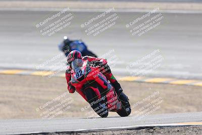 media/Oct-30-2022-CVMA (Sun) [[fb421c3cec]]/Race 10 Supersport Middleweight Shootout/